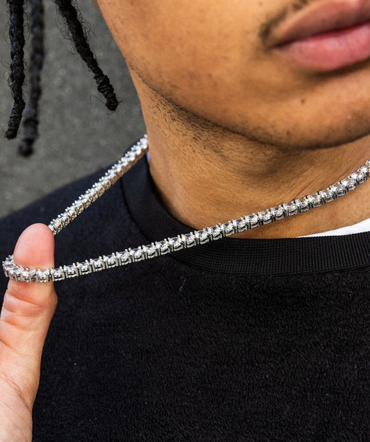 Tennis Necklace in White Gold